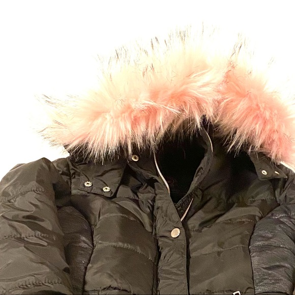 Hawks & Co Puffer Coat - Picture 8 of 13